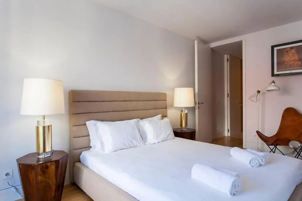 Crucifixo Deluxe Apartment Lisboa 0*,  البرتغال