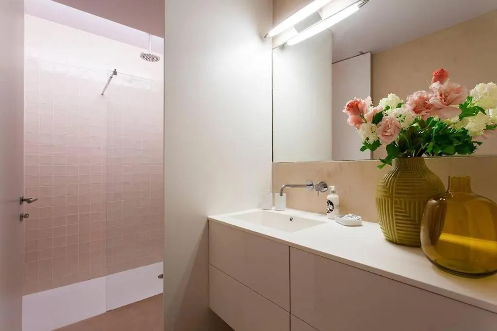 Crucifixo Deluxe Apartment Lisboa 0*,  البرتغال